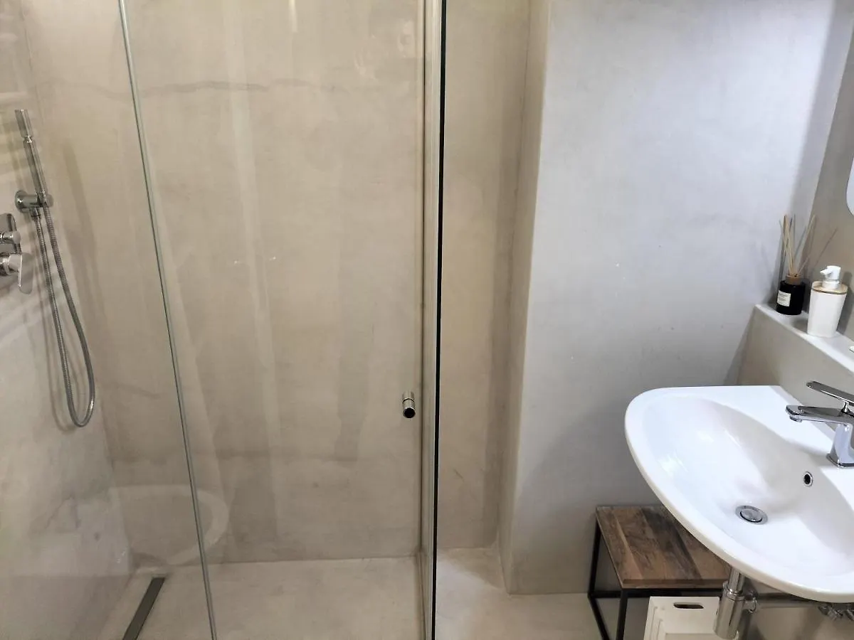 Sartoria Apartment In Piazza Santa Croce Florence Italy